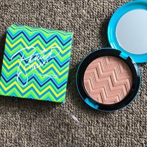 MAC Cosmetics Patrick starrr  face powder
